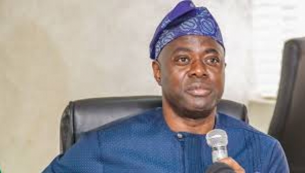 Iseyin Killings: Makinde donates N5m to families of persons killed by Customs men